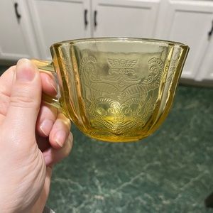 1930 Federal Glass Co-Madrid Pattern-Yellow Depression Glass Tea Cup